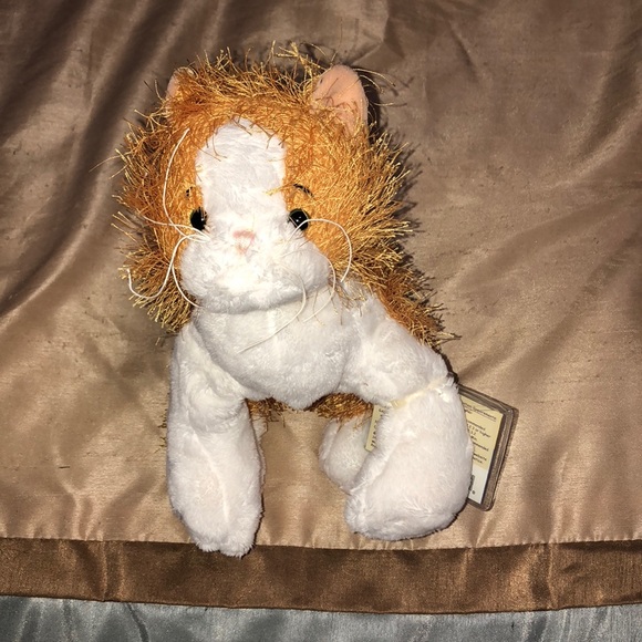 webkinz gold and white cat
